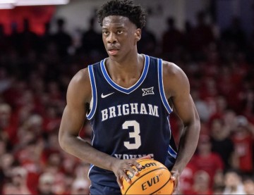 华体会官网-受到多方青睐，名记：AJ-迪班萨NBA选秀状元概率已升至76%